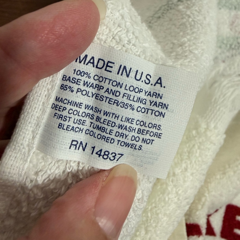 Vintage Mickeys Golf Club Disney Golf Towel - Picture 4 of 4